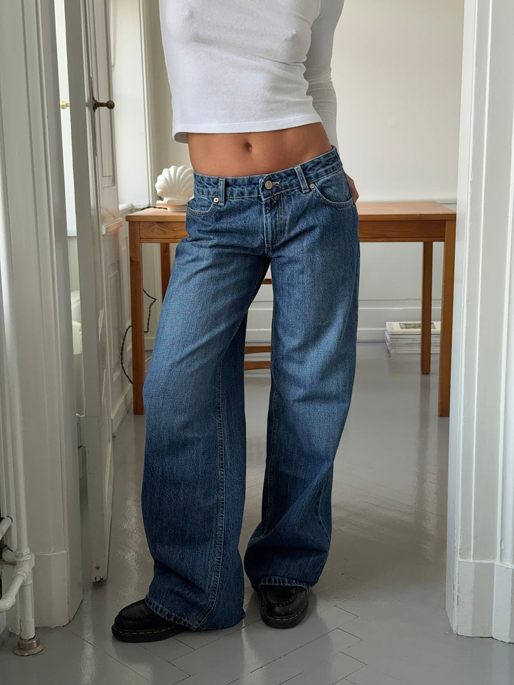 Floraline lavtaljede jeans - Blå denim