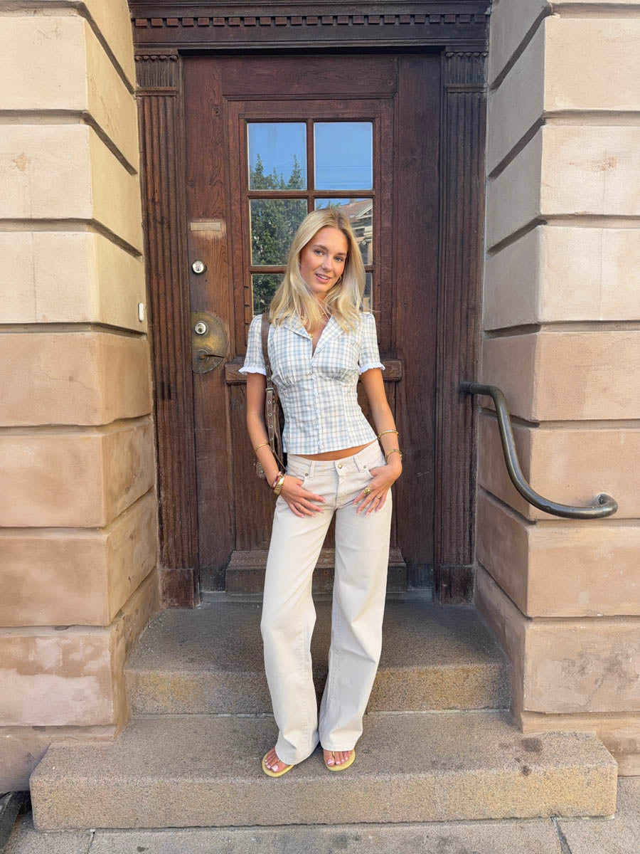 Emmaline lavtaljede jeans - Lys beige