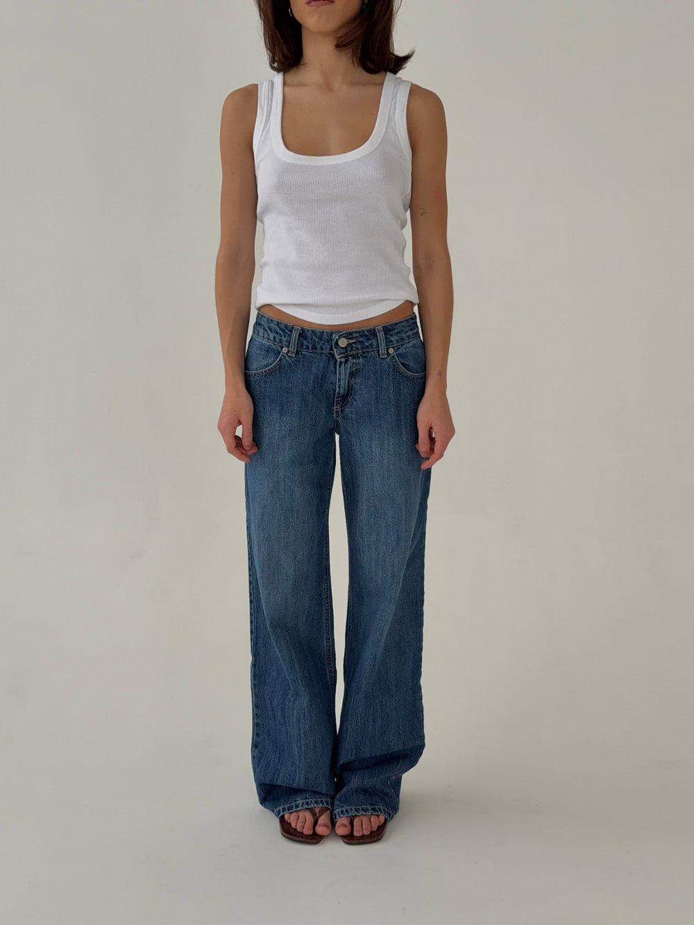 Floraline lavtaljede jeans - Blå denim