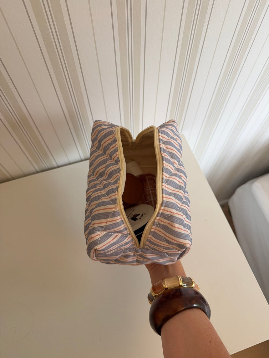 Honey lille toilettaske med striber - Blå/hvid/rød