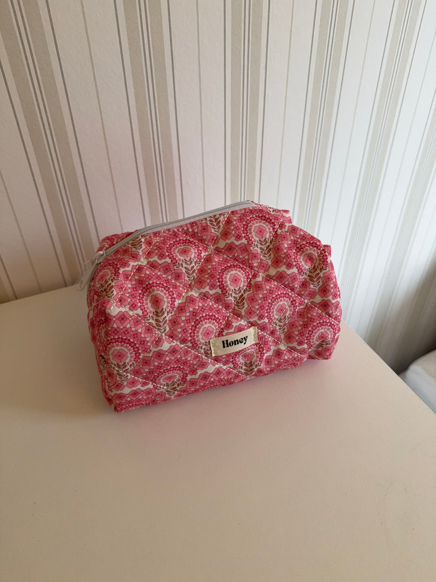 Honey lille toilettaske med blomster - Pink