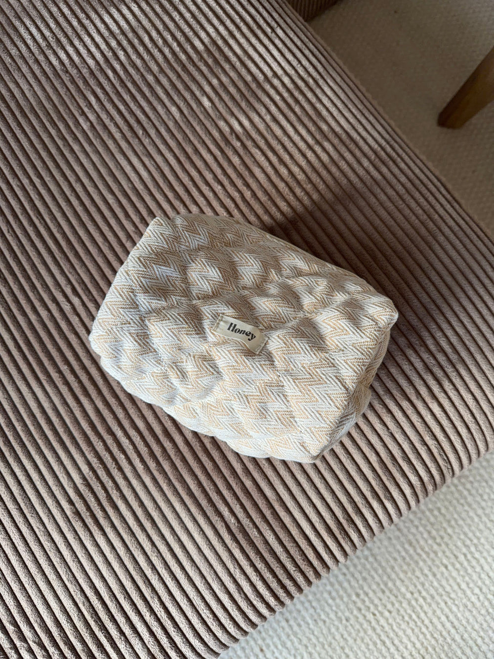 Honey lille toilettaske med mønster - Beige