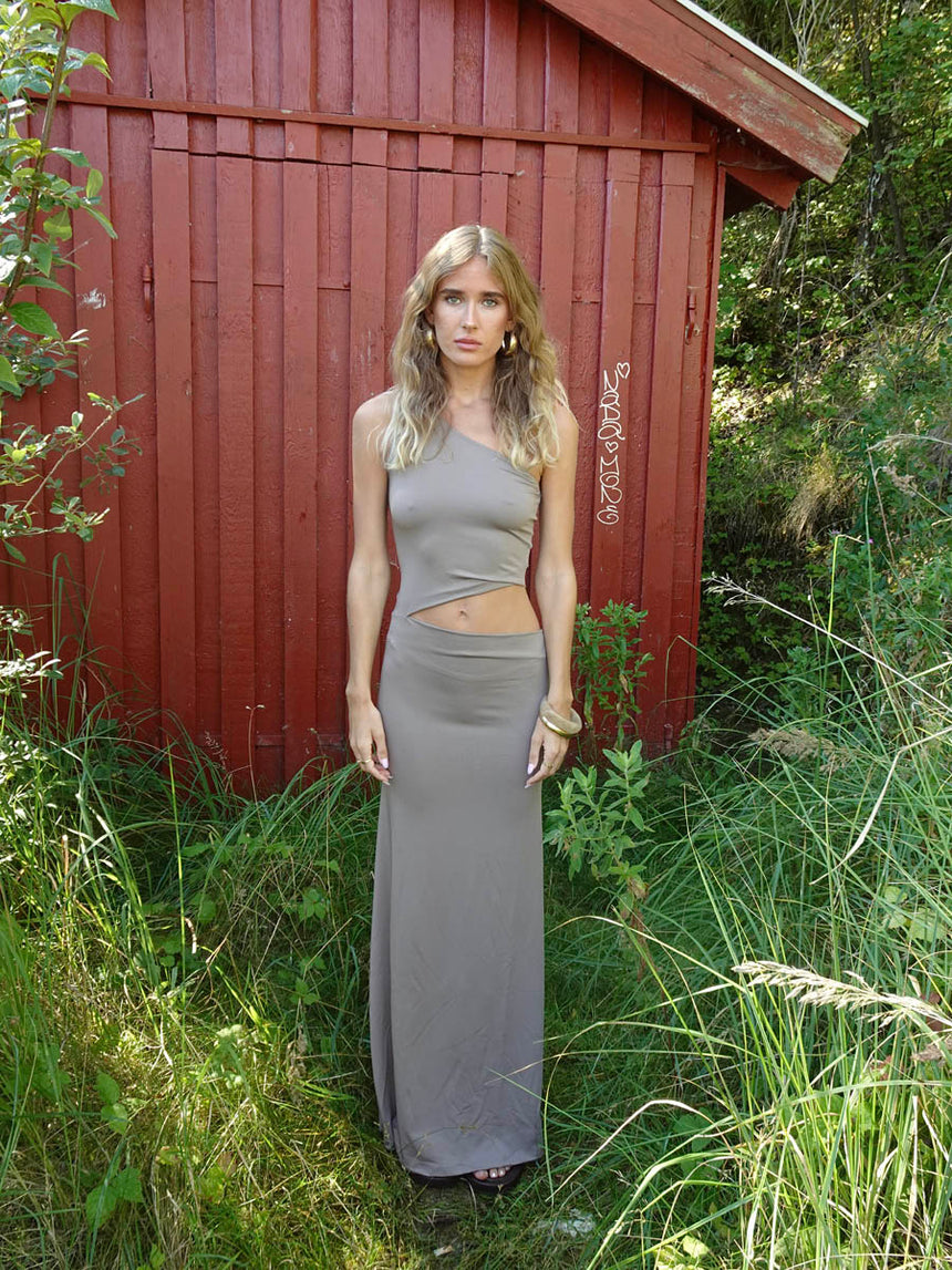 Baili maxi kjole med snit - Taupe