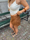 Lelia mininederdel i ruskind - Brun