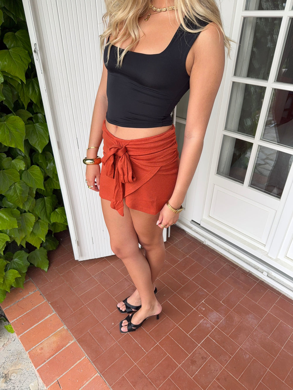 Stassy mini nederdel med bindedetalje - Orange