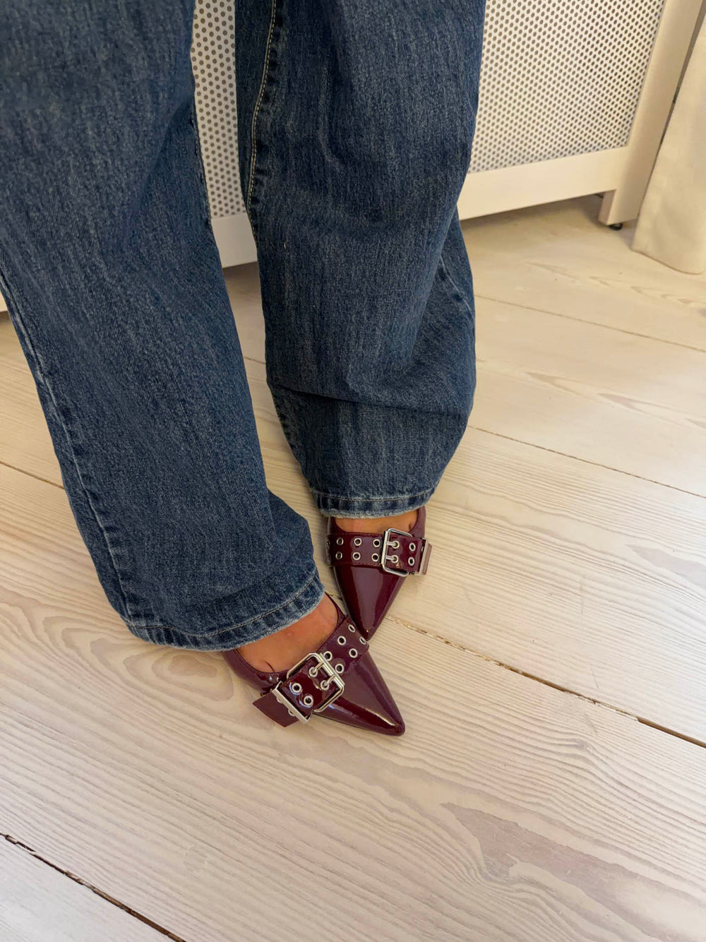 Bobla mules med spænde - Bordeaux