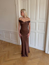 Andie off shoulder satinkjole - Brun