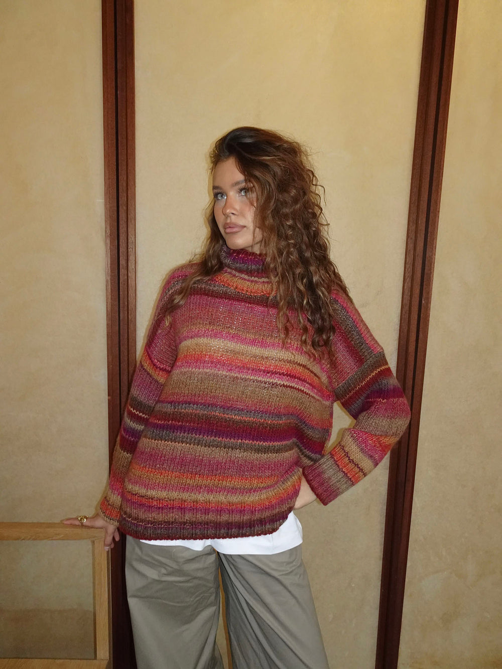 Valdamara oversized striktrøje med turtleneck - Multifarvet