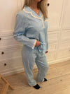Carol pyjamassæt med blonder - Lyseblå