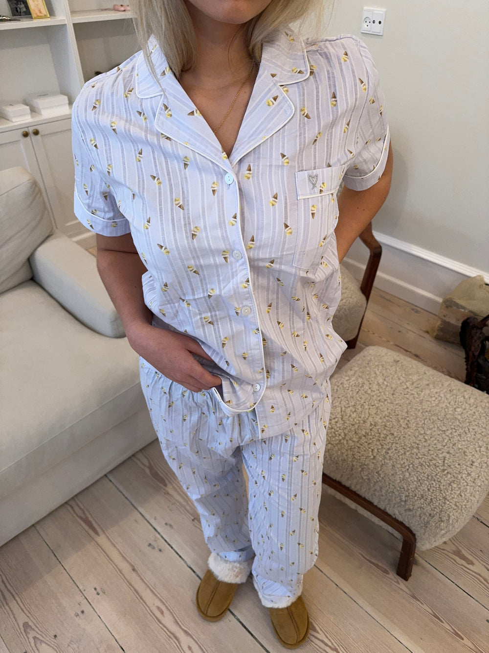 Tinna pyjamassæt med isvafler - Blå/hvid