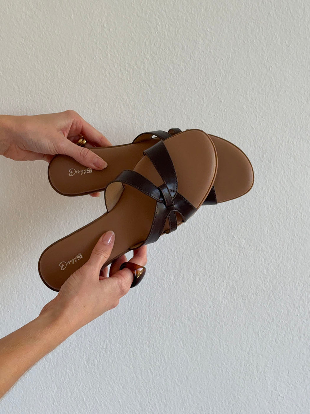 Figma sandaler - Mørkebrun/beige