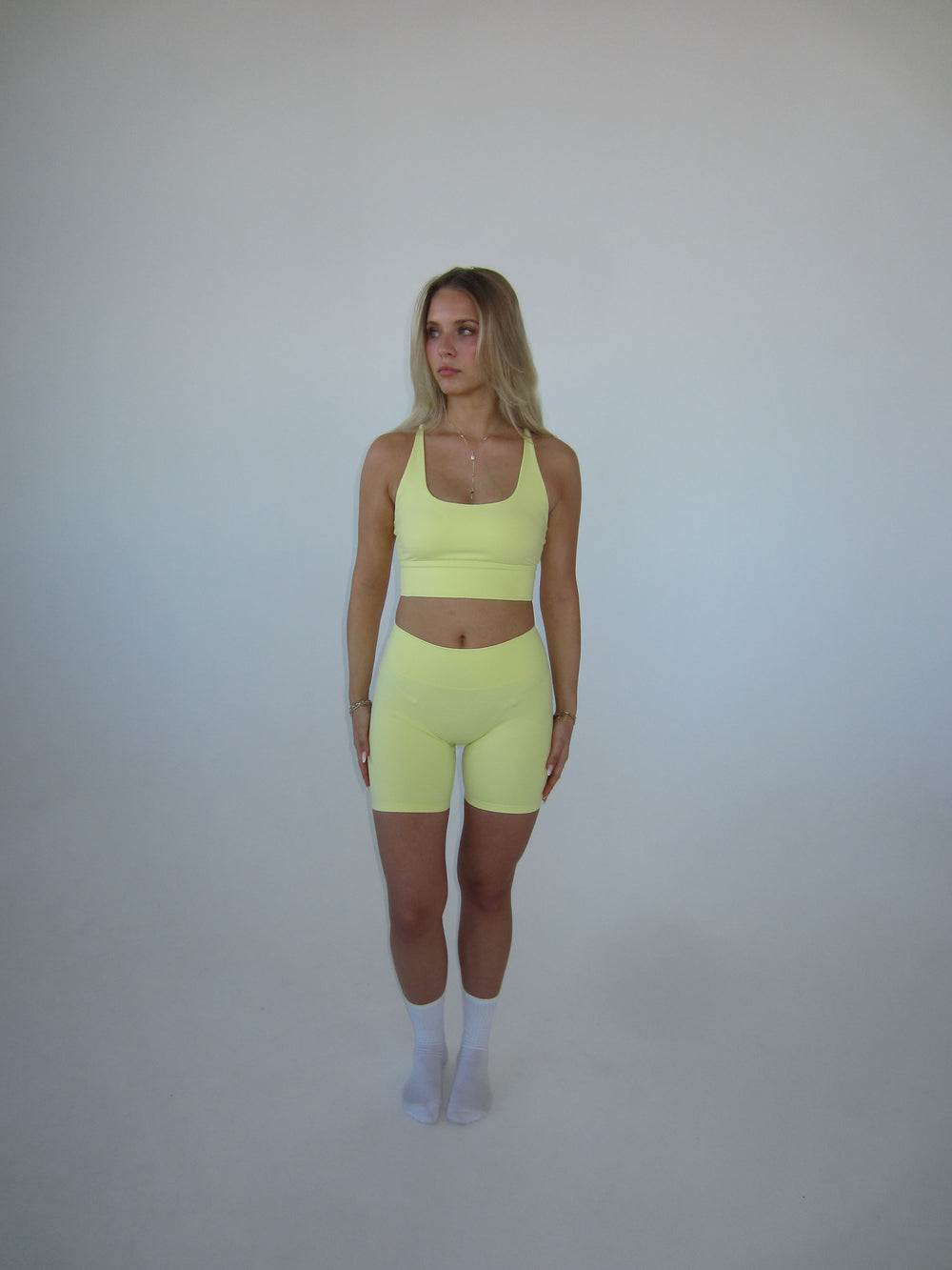 Essential shorts - Butter