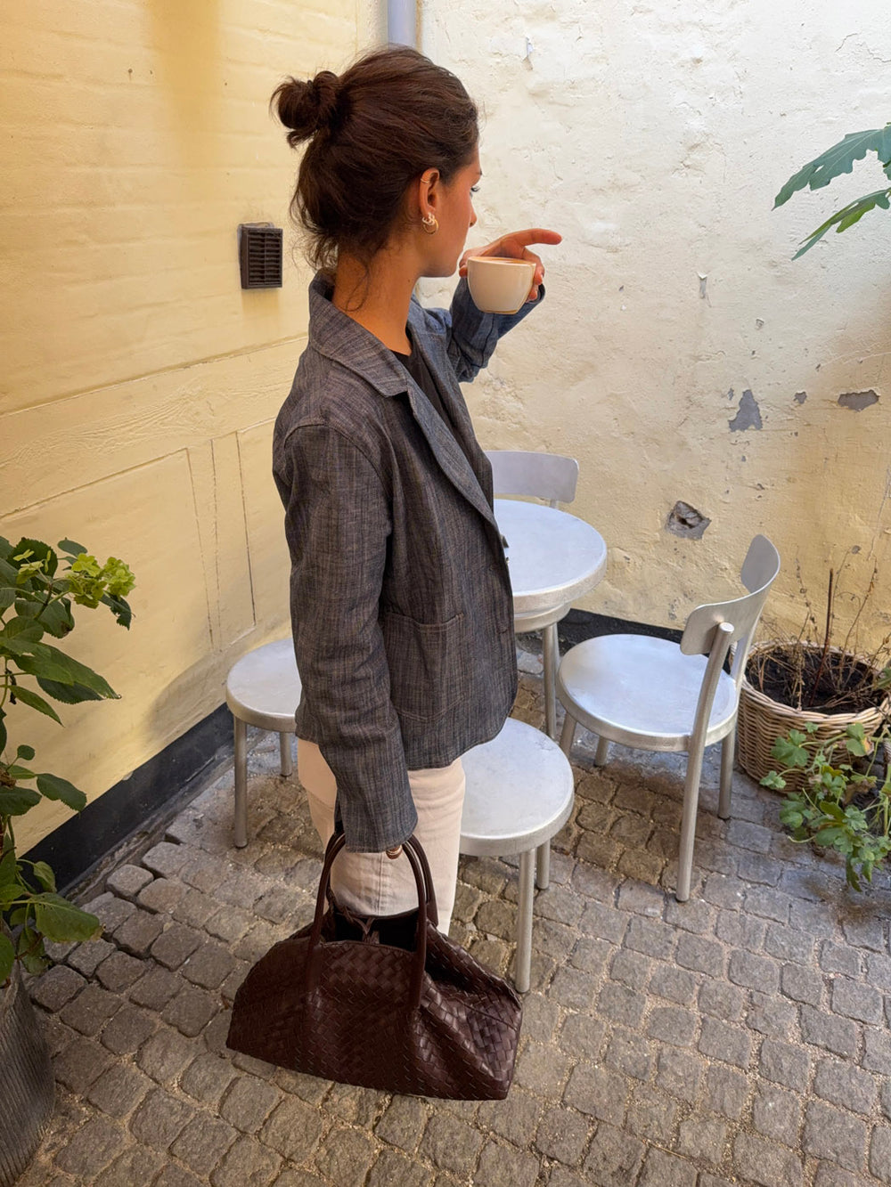 Milu skuldertaske i flet - Brun