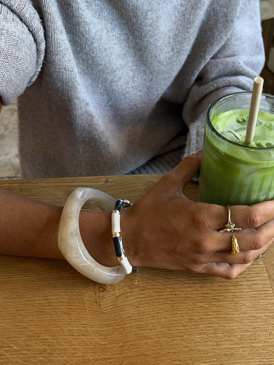 Sola armbånd med striber - Sort/hvid