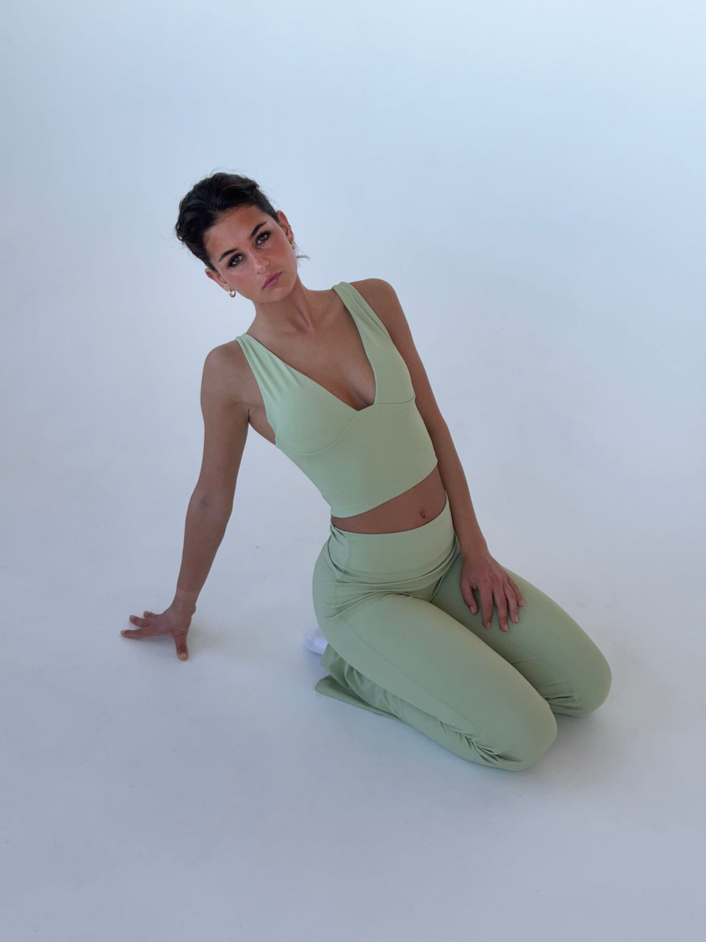 Ultimate v-neck top - Matcha
