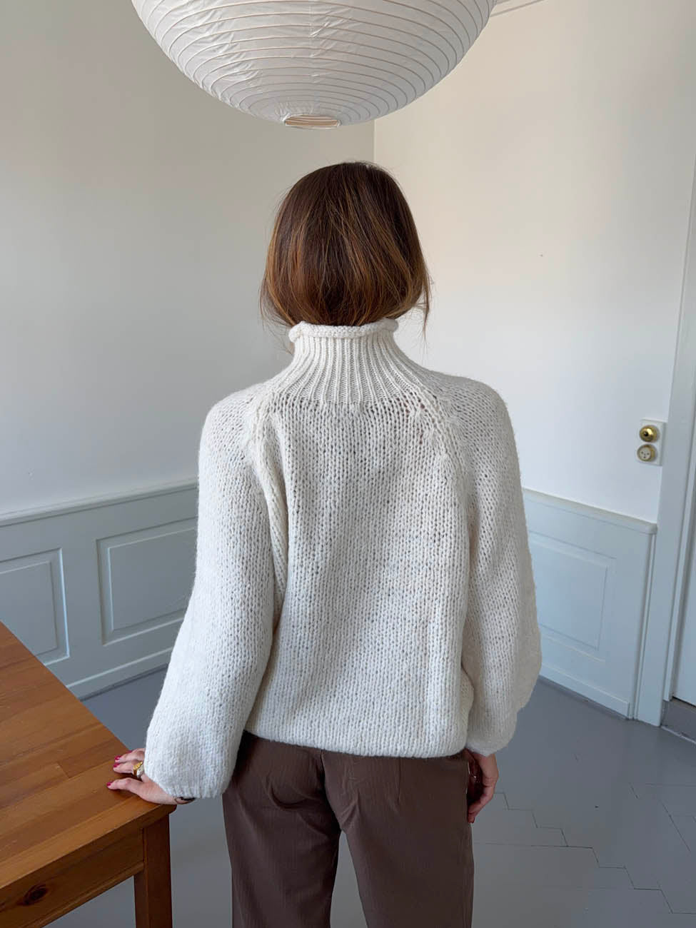 Aire striktrøje med turtleneck - Off white