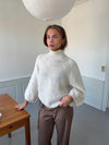 Aire striktrøje med turtleneck - Off white