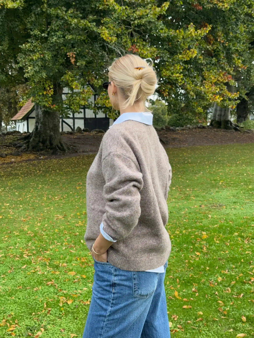 Orla strikbluse - Taupe