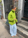 Valdamara oversized striktrøje med turtleneck - Limegrøn