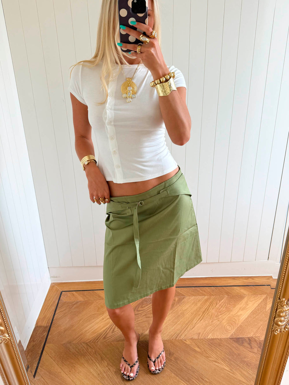 Scandivv t-shirt med knapper - Hvid