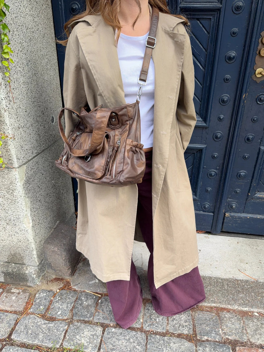 Nevana skuldertaske - Mørkebrun