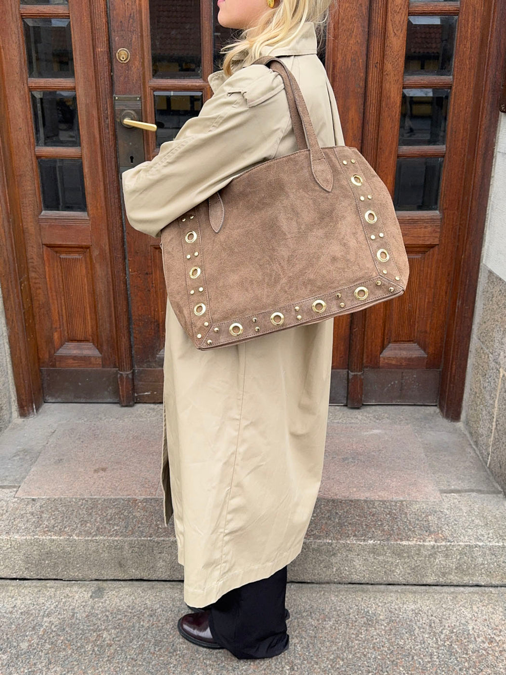 Lyra taske med nitter - Brun