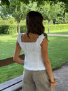 Serafina top med detaljer - Hvid