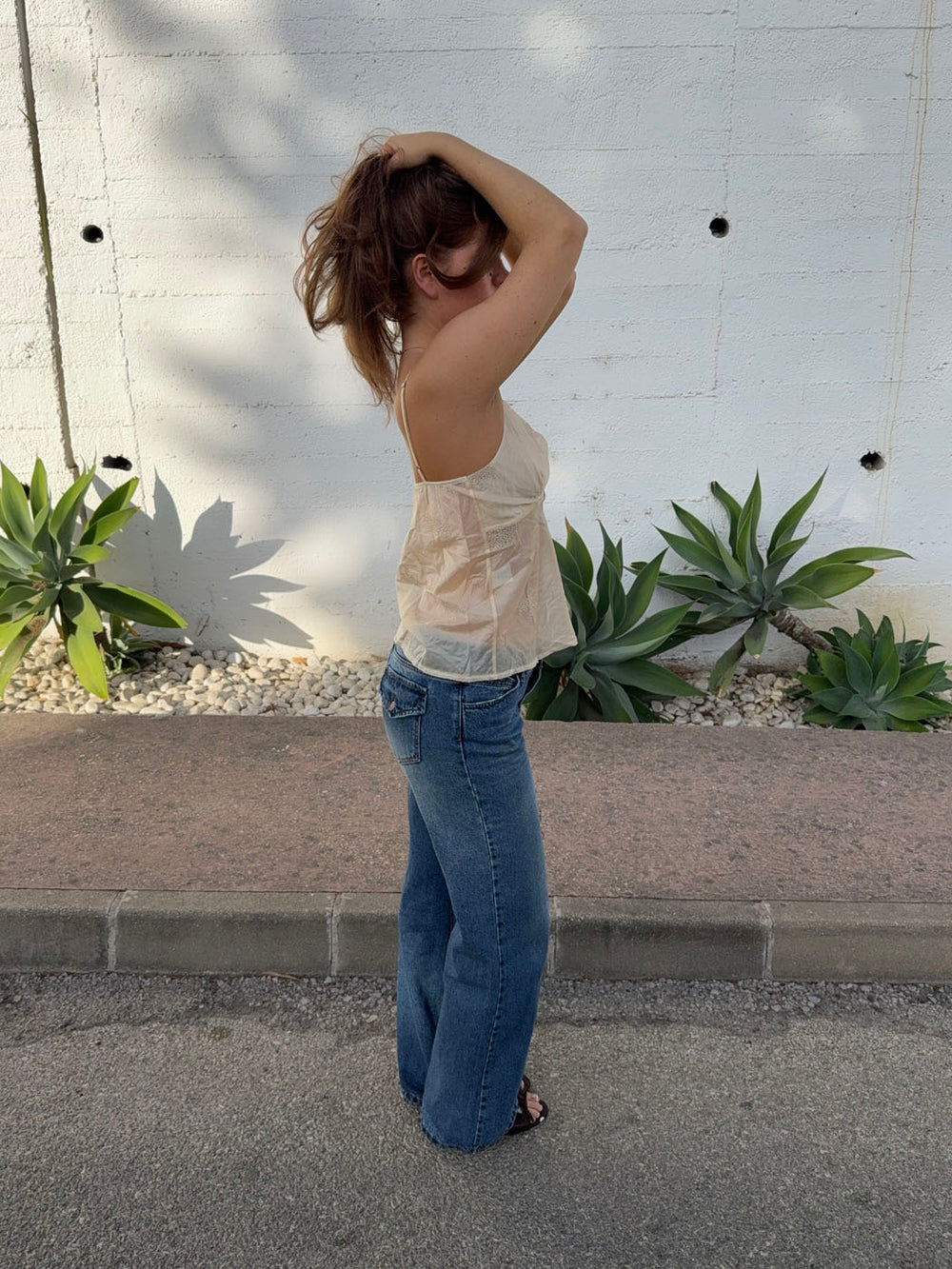 Zuza top med detaljer - Off white