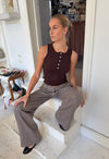 Dilly top med knapper - Brun