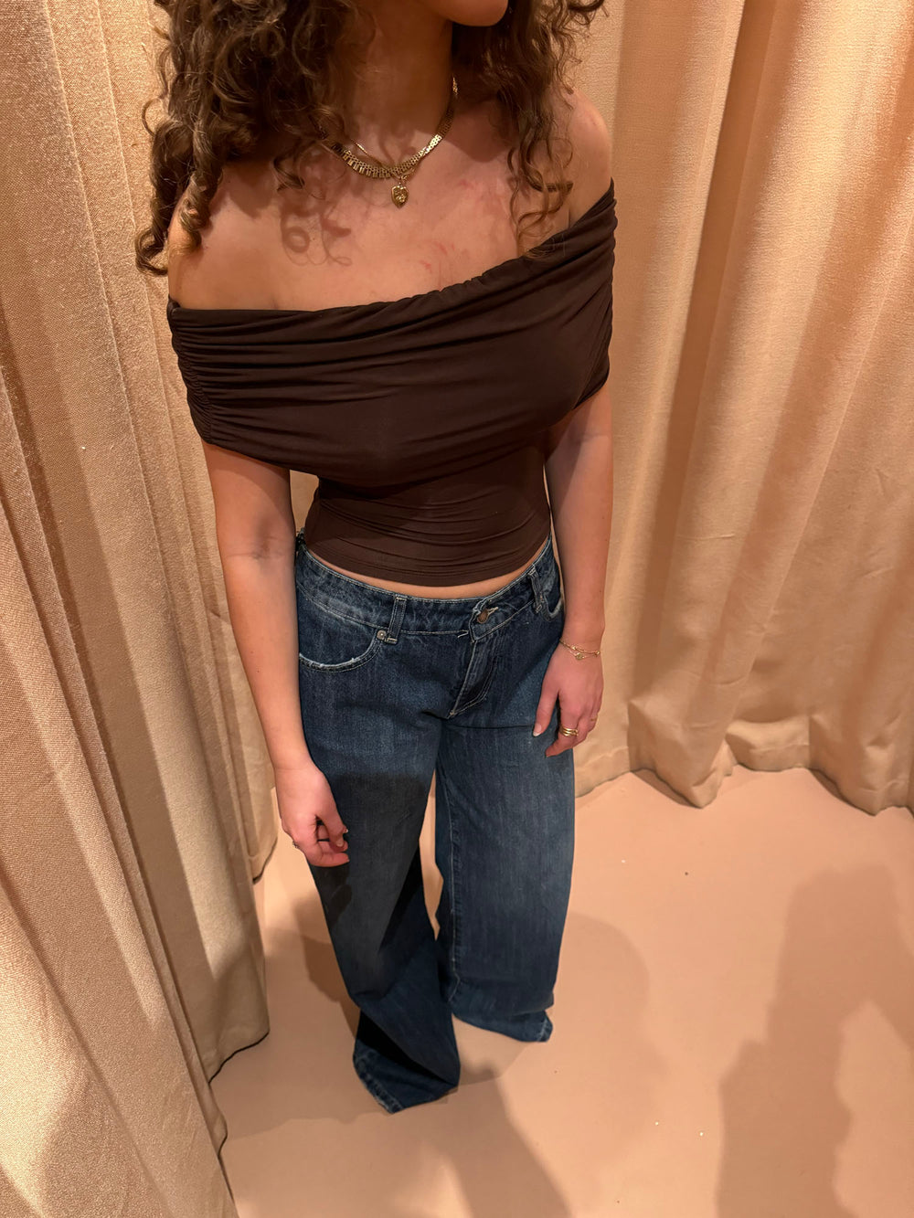 Celora off shoulder top - Brun