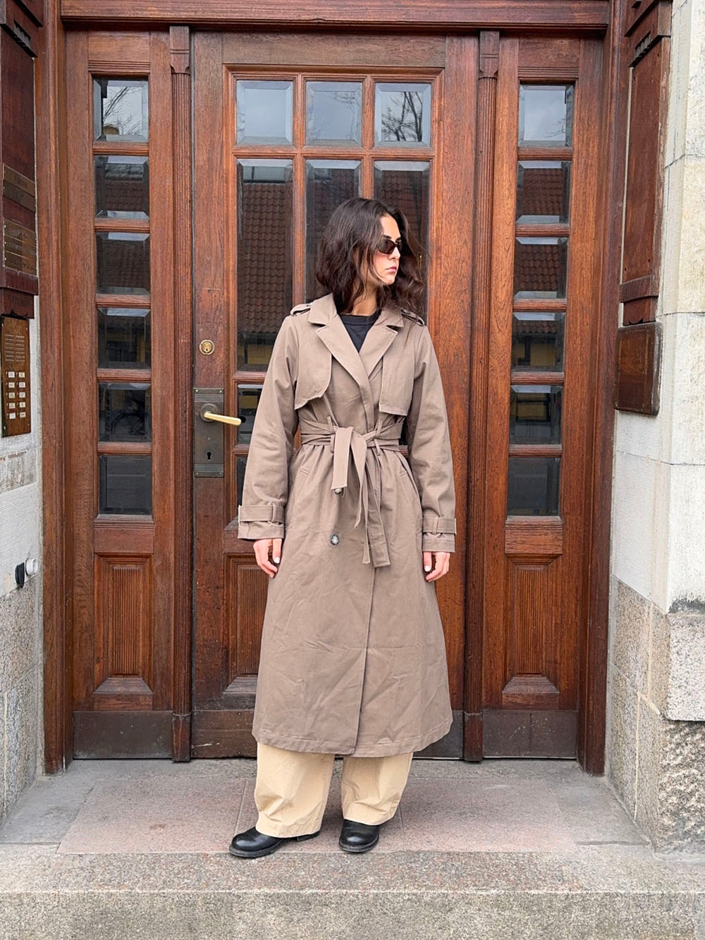 Bitta trenchcoat - Brun