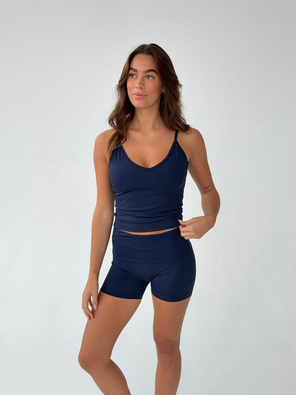 Lively v-neck tank top - Midnight
