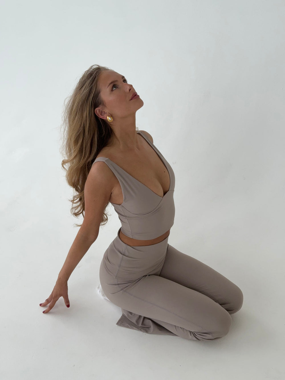 Ultimate v-neck top - Ash