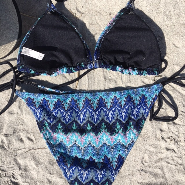 Sunny bikini - Sea